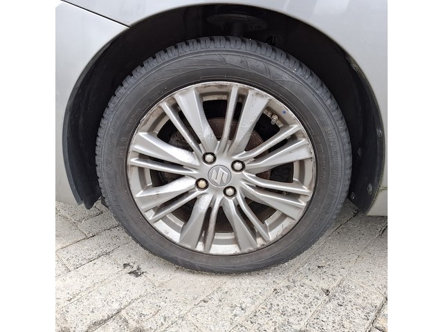 Personenauto, suzuki, baleno - afbeelding 25 van  46