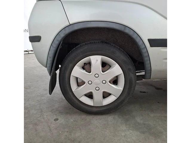 Personenauto, suzuki, ignis, 1.3-16v gl, 2004 - afbeelding 18 van  69