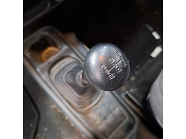 Personenauto, suzuki, ignis, 1.3-16v gl, 2004 - afbeelding 43 van  69