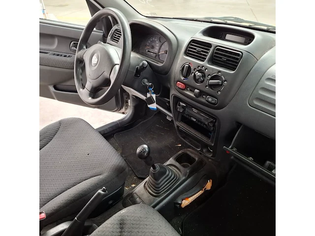 Personenauto, suzuki, ignis, 1.3-16v gl, 2004 - afbeelding 52 van  69