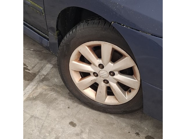 Personenauto, suzuki, liana, 1.6 exclusive, 2004 - afbeelding 2 van  34