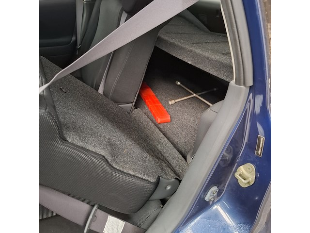 Personenauto, suzuki, liana, 1.6 exclusive, 2004 - afbeelding 13 van  34