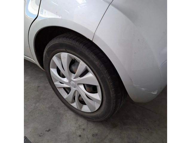 Personenauto, suzuki, splash, 1.0 vvt comfort, 2012 - afbeelding 14 van  56