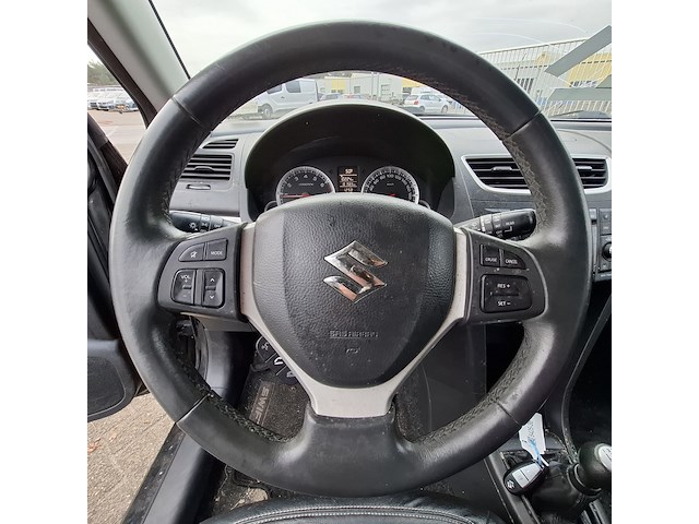 Personenauto, suzuki, swift 1.2, 2011 - afbeelding 27 van  49