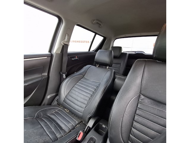 Personenauto, suzuki, swift 1.2, 2011 - afbeelding 36 van  49