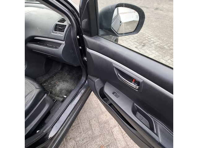 Personenauto, suzuki, swift 1.2, 2011 - afbeelding 42 van  49