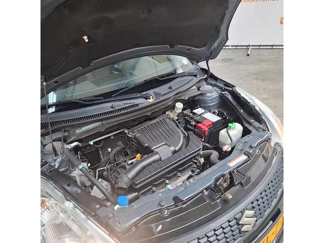 Personenauto, suzuki, swift, 1.2 exclusive easss, 2011 - afbeelding 29 van  37