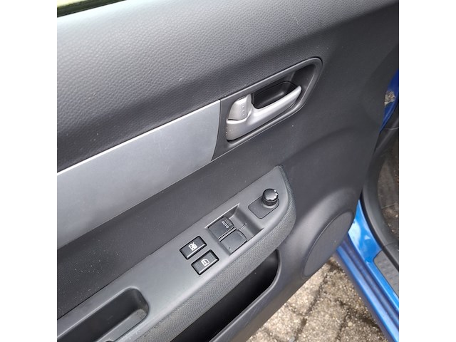 Personenauto, suzuki, swift, 1.3 gls, 2005 - afbeelding 5 van  14
