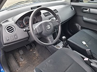 Personenauto, suzuki, swift, 1.3 gls, 2005 - afbeelding 13 van  14