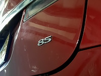 Personenauto tesla, model s, rood - afbeelding 27 van  36