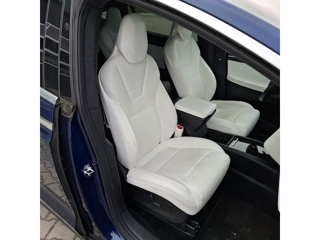 Personenauto, tesla, model x, 90d base 6p., 2017 - afbeelding 28 van  78