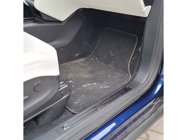 Personenauto, tesla, model x, 90d base 6p., 2017 - afbeelding 31 van  78