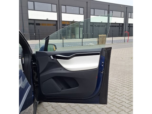 Personenauto, tesla, model x, 90d base 6p., 2017 - afbeelding 33 van  78