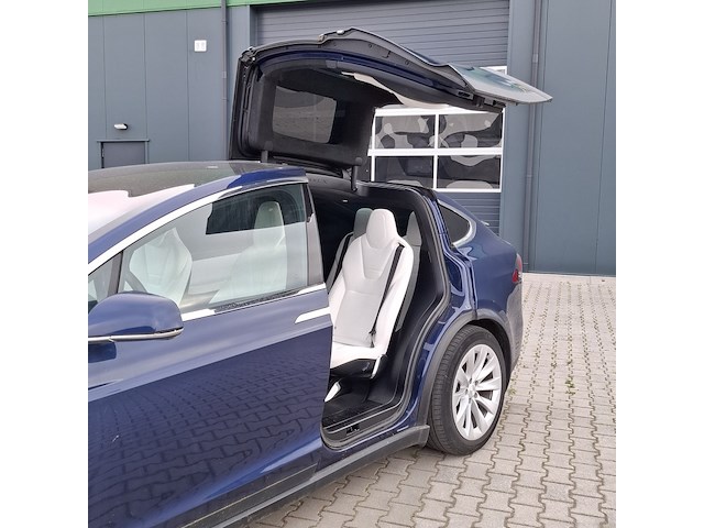 Personenauto, tesla, model x, 90d base 6p., 2017 - afbeelding 46 van  78