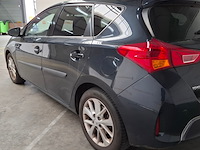 Personenauto, toyota, auris, 1.8 hybrid lease+, 2014 - afbeelding 3 van  67