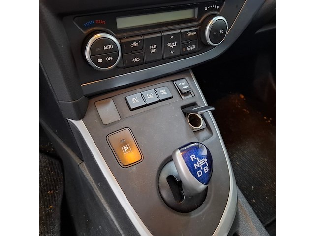 Personenauto, toyota, auris, 1.8 hybrid lease+, 2014 - afbeelding 36 van  67