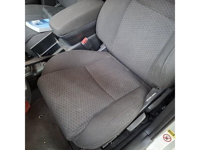 Personenauto, toyota, avensis, 1.8 vvti linea sol, 2005 - afbeelding 17 van  53