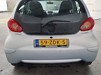 Personenauto, toyota, aygo, 1.0-12v, 2005 - afbeelding 2 van  77