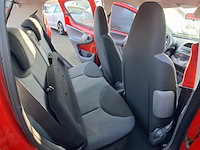 Personenauto, toyota, aygo, 1.0-12v +, 2007 - afbeelding 2 van  14