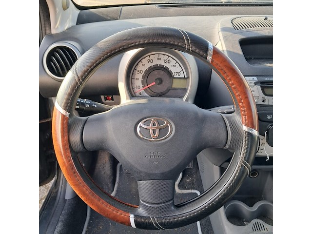 Personenauto, toyota, aygo, 1.0-12v +, 2008 - afbeelding 2 van  17