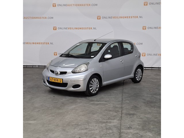 Personenauto, toyota, aygo, 1.0-12v comfort navigator, 2011 - afbeelding 1 van  55