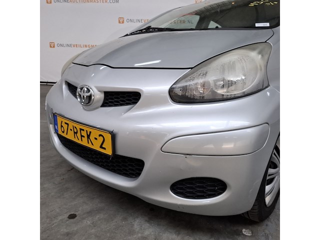 Personenauto, toyota, aygo, 1.0-12v comfort navigator, 2011 - afbeelding 15 van  55