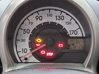 Personenauto, toyota, aygo, 1.0-12v comfort navigator, 2011 - afbeelding 21 van  55