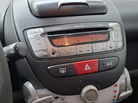 Personenauto, toyota, aygo, 1.0-12v comfort navigator, 2011 - afbeelding 24 van  55