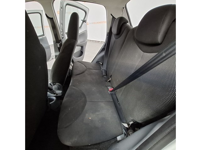 Personenauto, toyota, aygo, 1.0-12v comfort navigator, 2011 - afbeelding 28 van  55