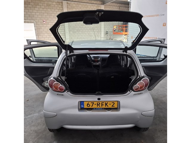Personenauto, toyota, aygo, 1.0-12v comfort navigator, 2011 - afbeelding 29 van  55
