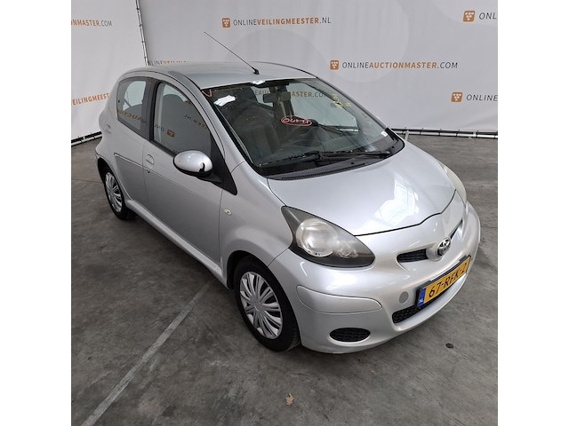 Personenauto, toyota, aygo, 1.0-12v comfort navigator, 2011 - afbeelding 23 van  55