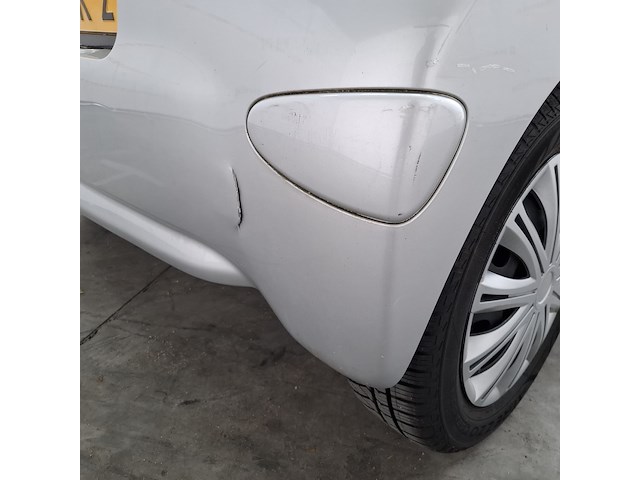 Personenauto, toyota, aygo, 1.0-12v comfort navigator, 2011 - afbeelding 44 van  55