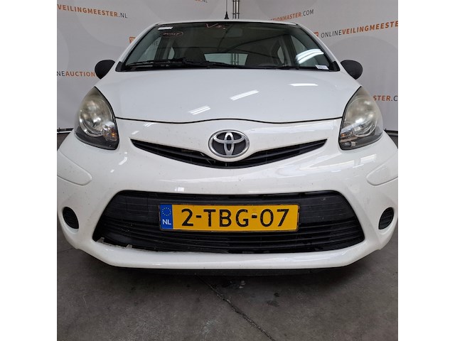 Personenauto, toyota, aygo, 1.0 vvt-i now, 2014 - afbeelding 8 van  64
