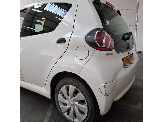 Personenauto, toyota, aygo, 1.0 vvt-i now, 2014 - afbeelding 16 van  64
