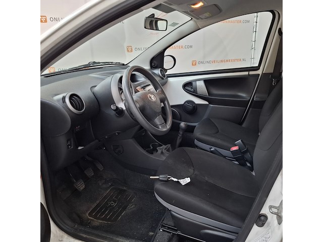 Personenauto, toyota, aygo, 1.0 vvt-i now, 2014 - afbeelding 26 van  64