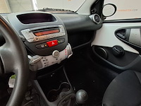 Personenauto, toyota, aygo, 1.0 vvt-i now, 2014 - afbeelding 38 van  64