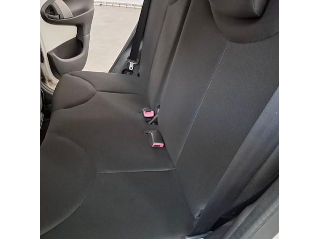 Personenauto, toyota, aygo, 1.0 vvt-i now, 2014 - afbeelding 41 van  64