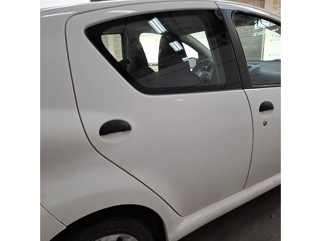 Personenauto, toyota, aygo, 1.0 vvt-i now, 2014 - afbeelding 62 van  64