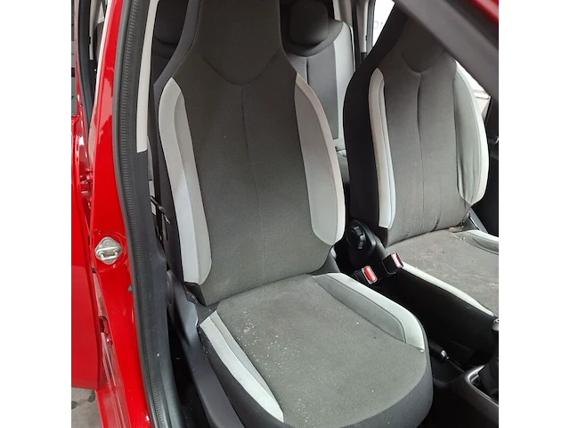 Personenauto, toyota, aygo, 1.0 vvt-i x-cite, 2014 - afbeelding 37 van  49