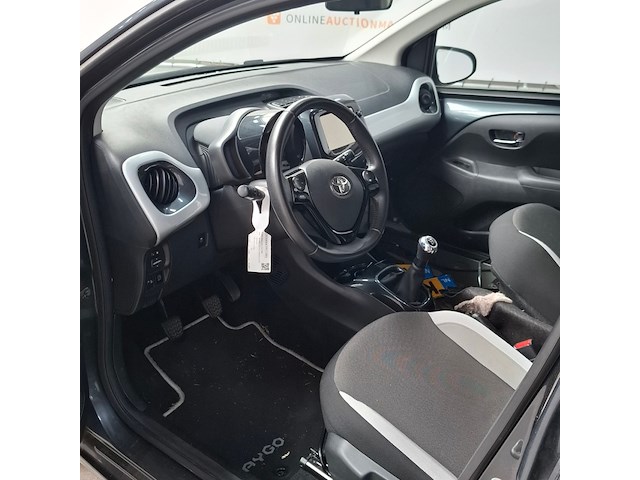 Personenauto, toyota, aygo, 1.0 vvt-i x-clusiv, 2016 - afbeelding 6 van  20