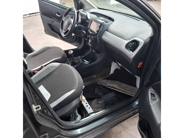 Personenauto, toyota, aygo, 1.0 vvt-i x-clusiv, 2016 - afbeelding 9 van  20