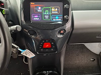 Personenauto, toyota, aygo, 1.0 vvt-i x-clusiv, 2016 - afbeelding 13 van  20