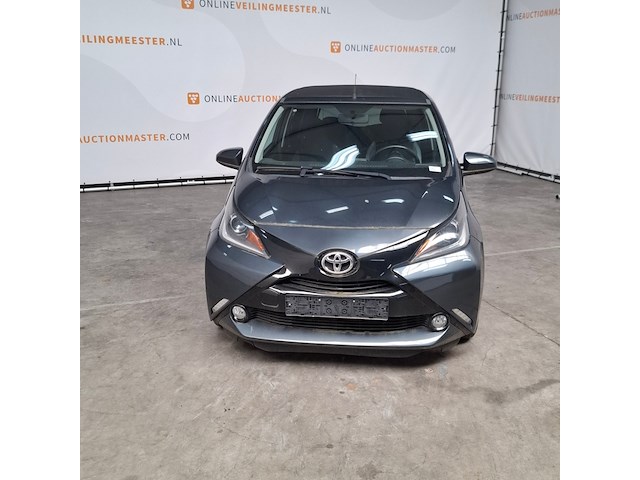 Personenauto, toyota, aygo, 1.0 vvt-i x-clusiv, 2016 - afbeelding 12 van  20