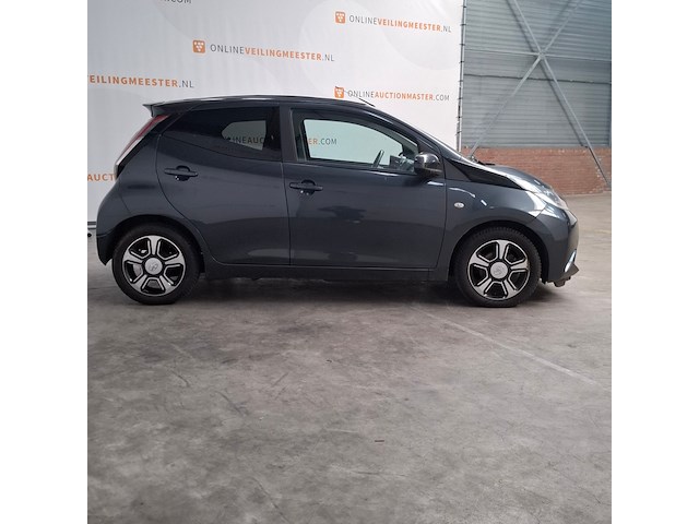 Personenauto, toyota, aygo, 1.0 vvt-i x-clusiv, 2016 - afbeelding 14 van  20