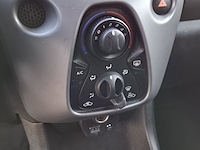 Personenauto, toyota, aygo 1.0 vvt-i x-first, 2018 - afbeelding 37 van  54