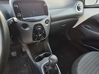Personenauto, toyota, aygo 1.0 vvt-i x-first, 2018 - afbeelding 39 van  54