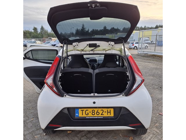 Personenauto, toyota, aygo 1.0 vvt-i x-first, 2018 - afbeelding 42 van  54