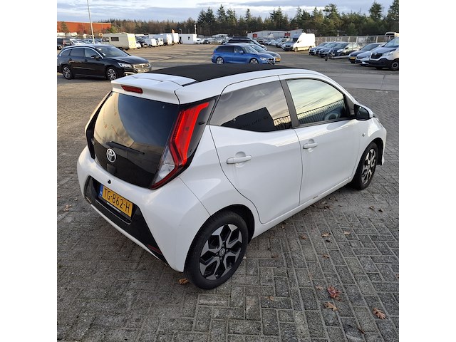 Personenauto, toyota, aygo 1.0 vvt-i x-first, 2018 - afbeelding 5 van  54