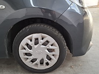 Personenauto, toyota, aygo, 1.0 vvt-i x-play, 2019 - afbeelding 10 van  52