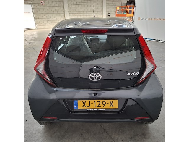 Personenauto, toyota, aygo, 1.0 vvt-i x-play, 2019 - afbeelding 49 van  52